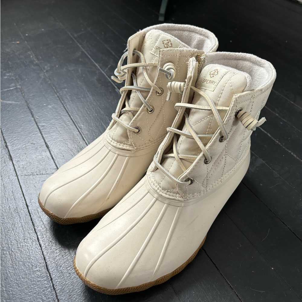 Sperry Women's Cream Duck Boots